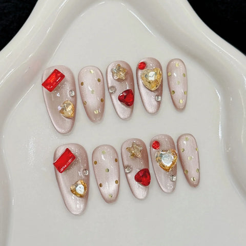 New Style Cat's Eye Design and Diamond Embellishments That Brighten up the Complexion, Handcrafted for Wearing