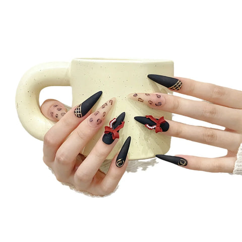 French Silk  Black Nude Color Nails Bow Bear High Quality Press on Nails