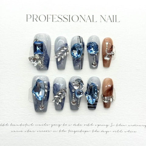 New Styles Women Press on Nails Rhinestone Artificial Nailsfor Full Cover Acrylic Finger Nail Tips