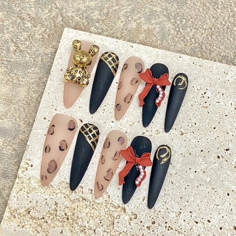 French Silk  Black Nude Color Nails Bow Bear High Quality Press on Nails