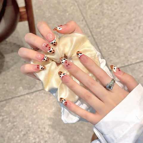 Middle Oval French Press-On Nails Black and White Butterfly Design Hand Pressed Nail