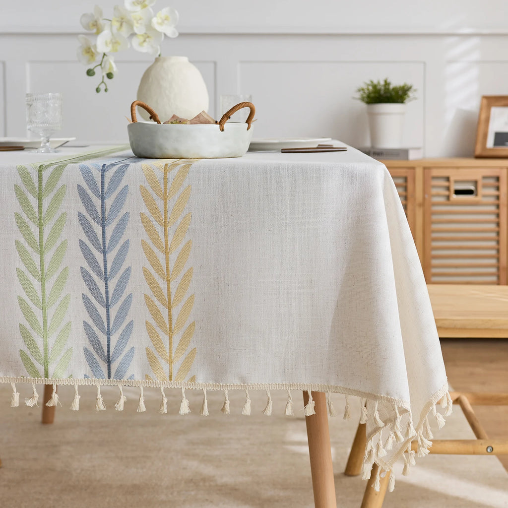 Dust embroidered rectangular tablecloth banquet tablecloth wheat brown 140 X 140 cm