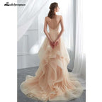 Vestido de novia NumberSea romántico con tirantes finos, color champán, largo, abullonado, con volantes y tul suave 