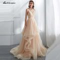 Vestido de novia NumberSea romántico con tirantes finos, color champán, largo, abullonado, con volantes y tul suave 