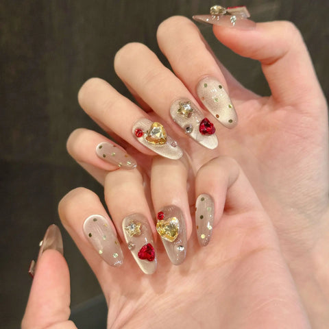 New Style Cat's Eye Design and Diamond Embellishments That Brighten up the Complexion, Handcrafted for Wearing