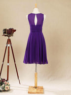 Vestido de dama de honor de gasa hasta la rodilla con escote joya, corte A, sin mangas