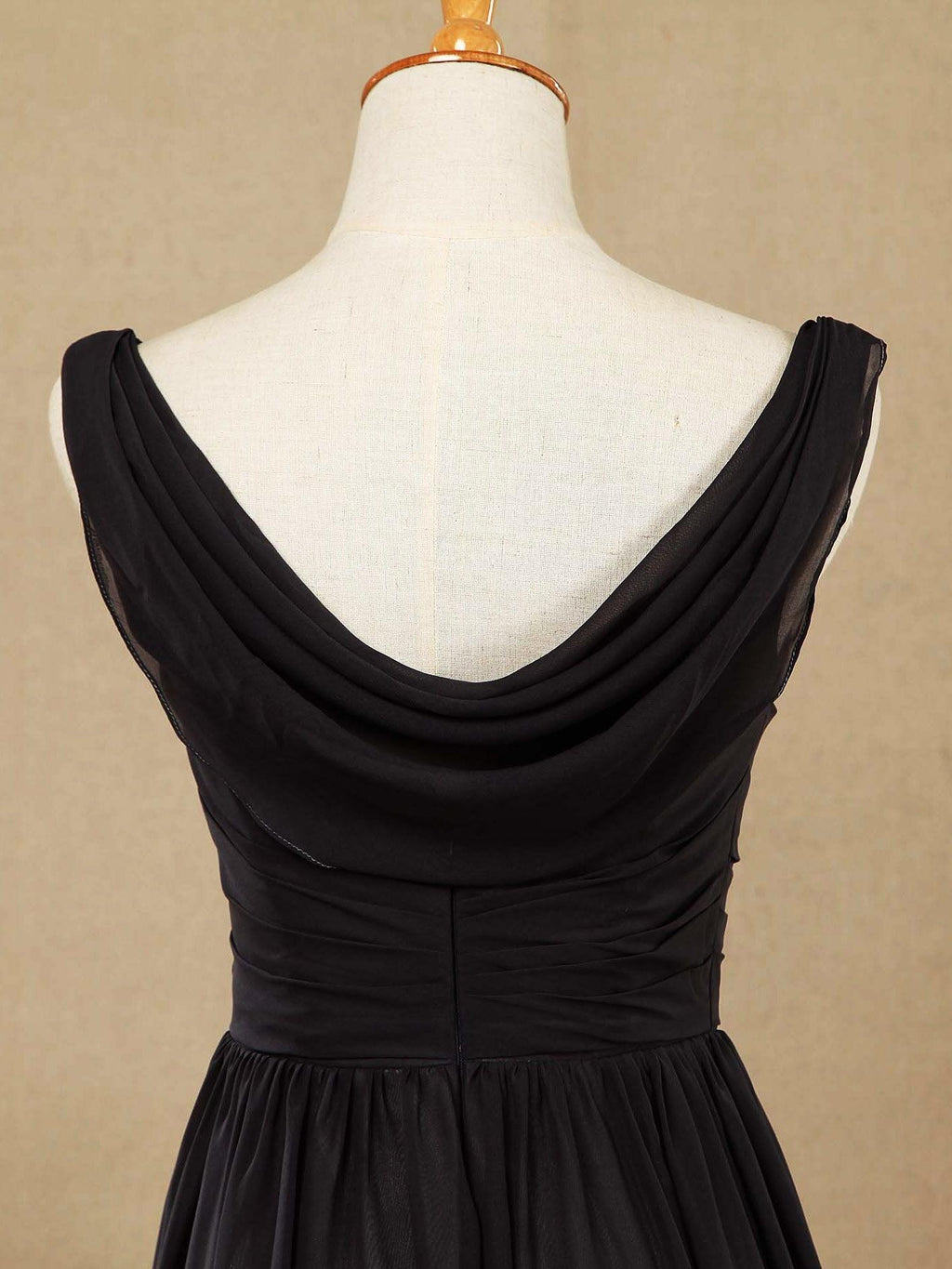 A-Linie, U-Ausschnitt, bodenlanges Chiffon-Brautjungfernkleid, Wasserfallausschnitt mit gerüschtem Faltende 