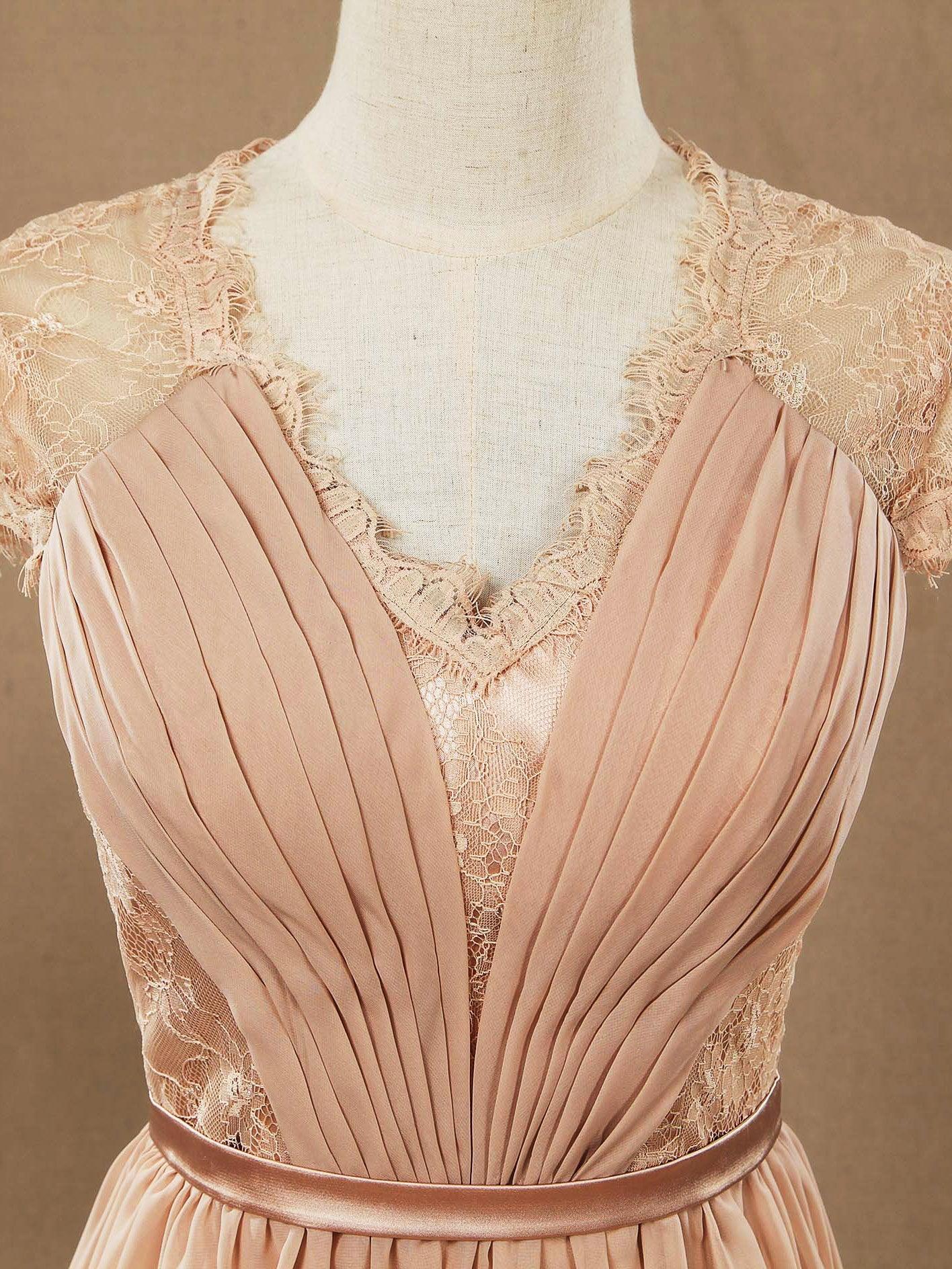 Numbersea Spitzen-Brautjungfernkleid aus Chiffon mit V-Ausschnitt und Flügelärmeln, durchsichtiger Rücken mit Knopf 