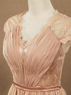 Numbersea Spitzen-Brautjungfernkleid aus Chiffon mit V-Ausschnitt und Flügelärmeln, durchsichtiger Rücken mit Knopf 