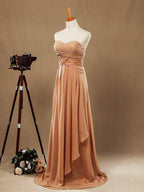 Vestidos de dama de honor de gasa hasta el suelo, escote corazón, sin tirantes y frunces entrecruzados