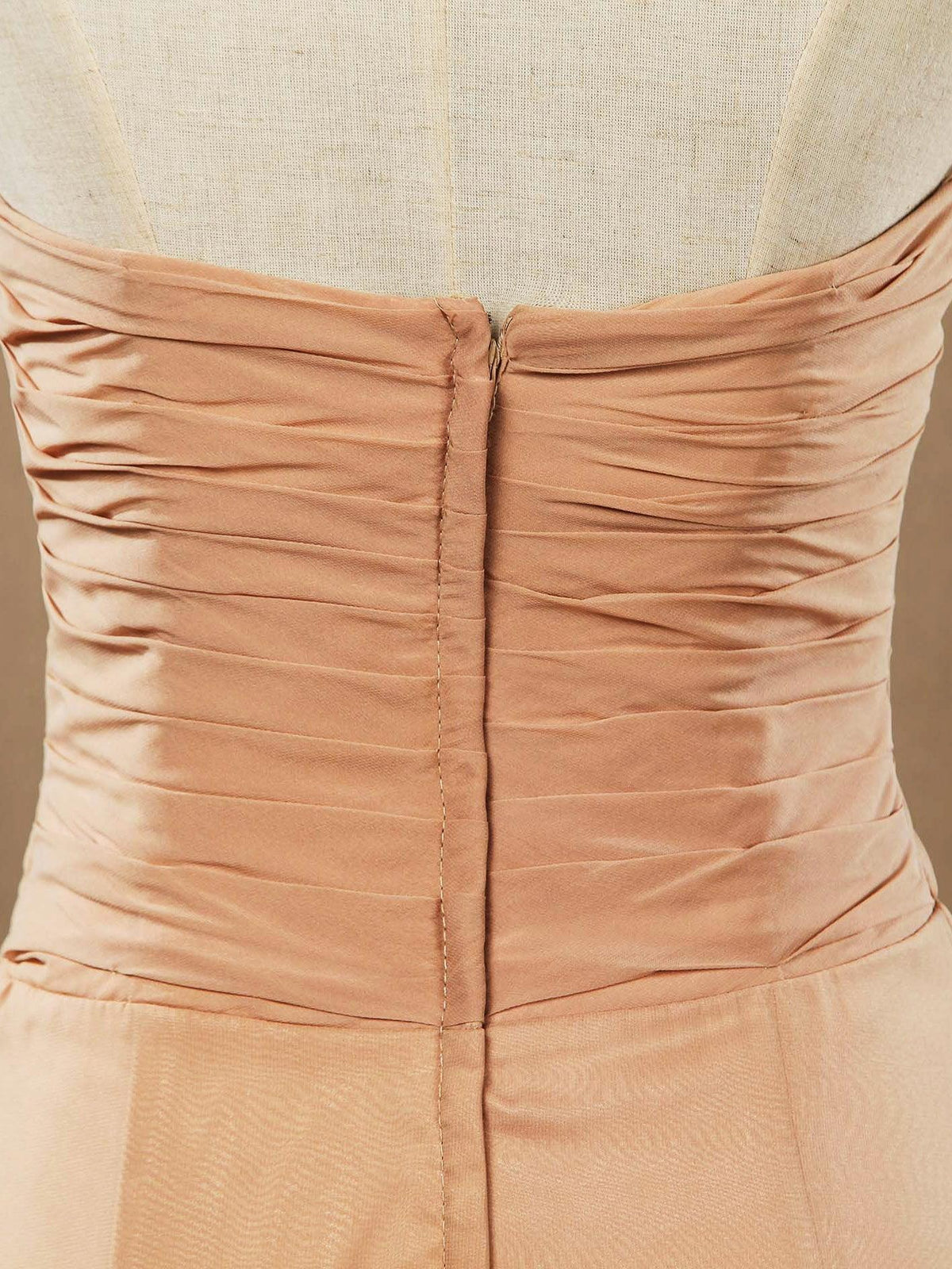 Vestidos de dama de honor de gasa hasta el suelo, escote corazón, sin tirantes y frunces entrecruzados