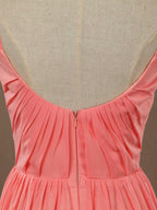 A-Linie, U-Ausschnitt, Spaghettiträger, bodenlanges Chiffon-Brautjungfernkleid mit Rüschen 