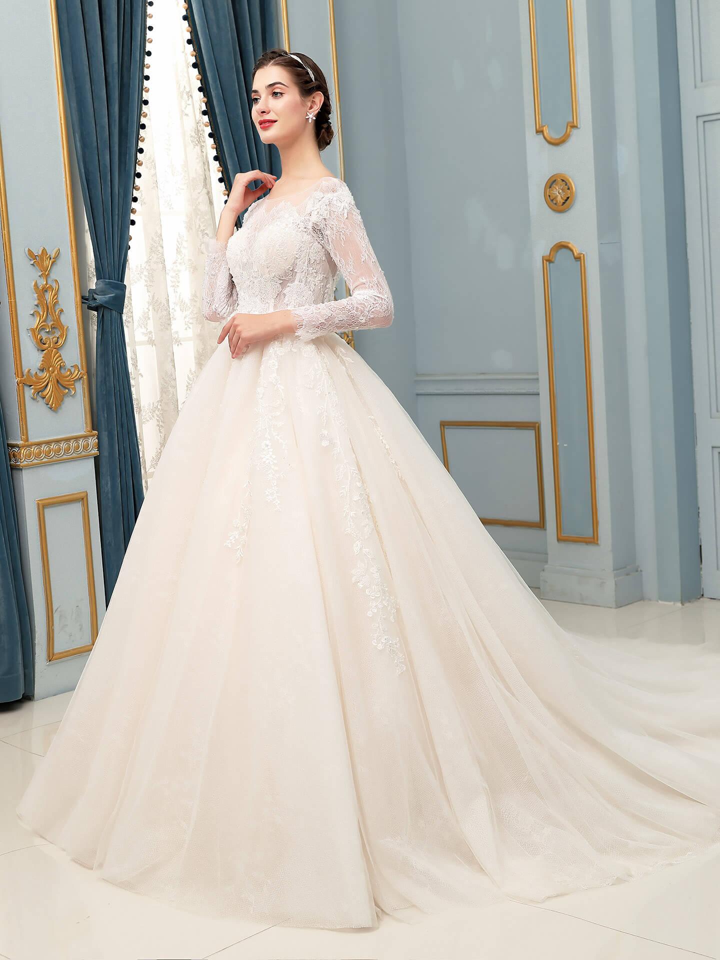 Vestido de novia largo sin mangas con apliques de encaje y tul hasta el suelo