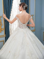 Vestidos de novia de estilo gala con apliques de encaje y cuentas, lujosos, hombros descubiertos, largo hasta el suelo, cola larga