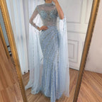 Vestido de Noche de Lujo Nude Estilo Sirena con Mangas de Capa