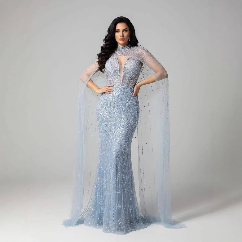 Luxuriöses Abendkleid Nude Perlen Bestickte Robe mit Tüllschleppe