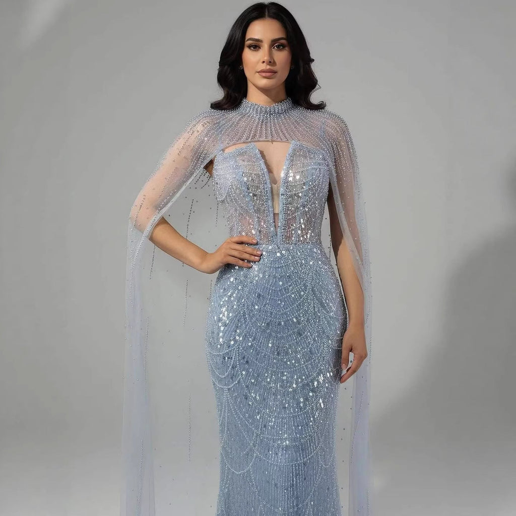 Luxuriöses Abendkleid Nude Perlen Bestickte Robe mit Tüllschleppe