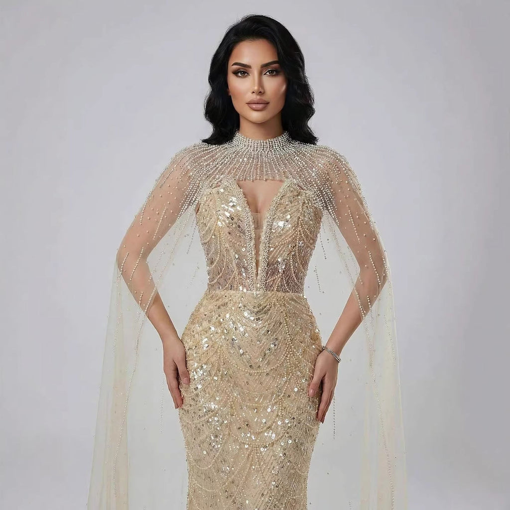 Luxuriöses Abendkleid Nude Perlen Bestickte Robe mit Tüllschleppe