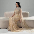 Luxuriöses Abendkleid Nude Perlen Bestickte Robe mit Tüllschleppe