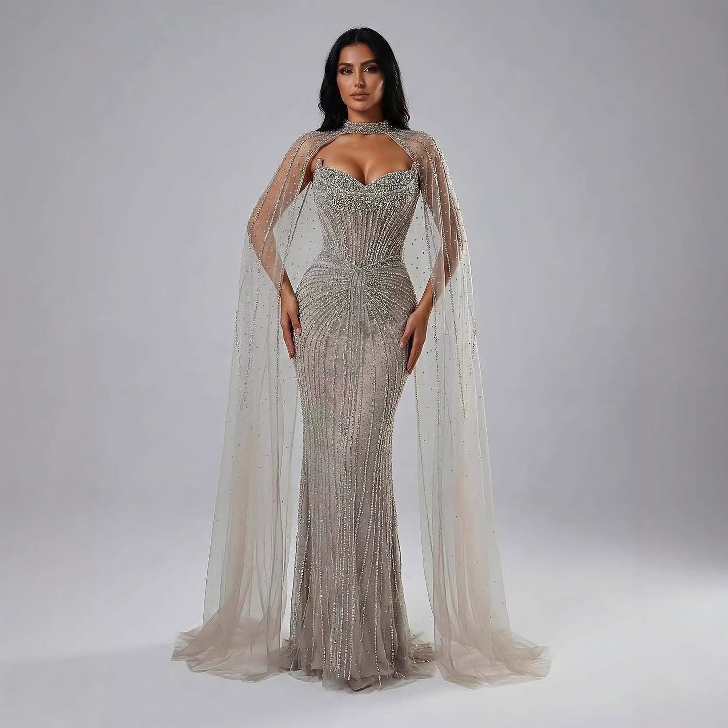 Vestido de Noche de Lujo con Capa y Cuentas de Caramelo de Dubái LA72811C