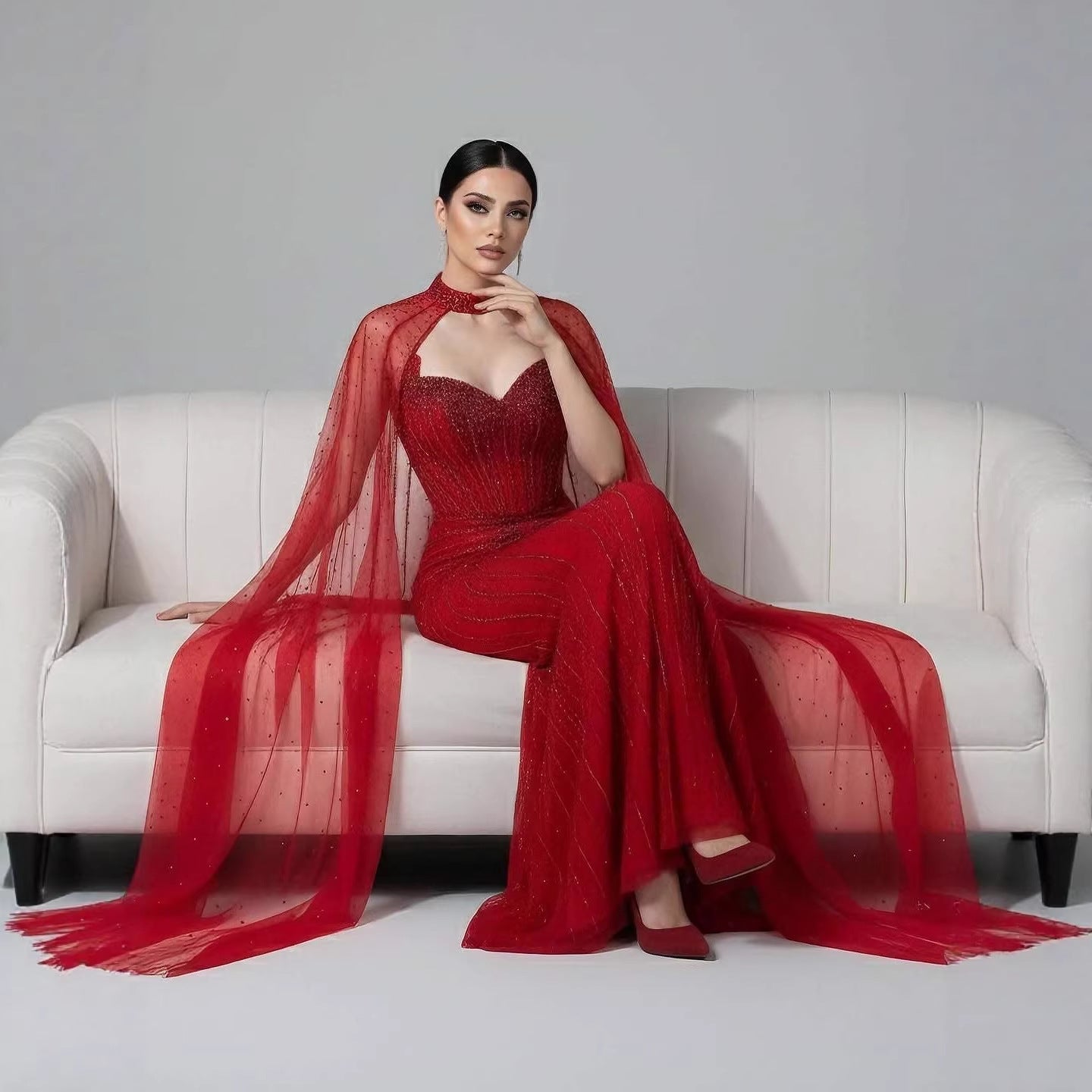 Vestido de Noche de Lujo con Capa y Cuentas de Caramelo de Dubái LA72811C