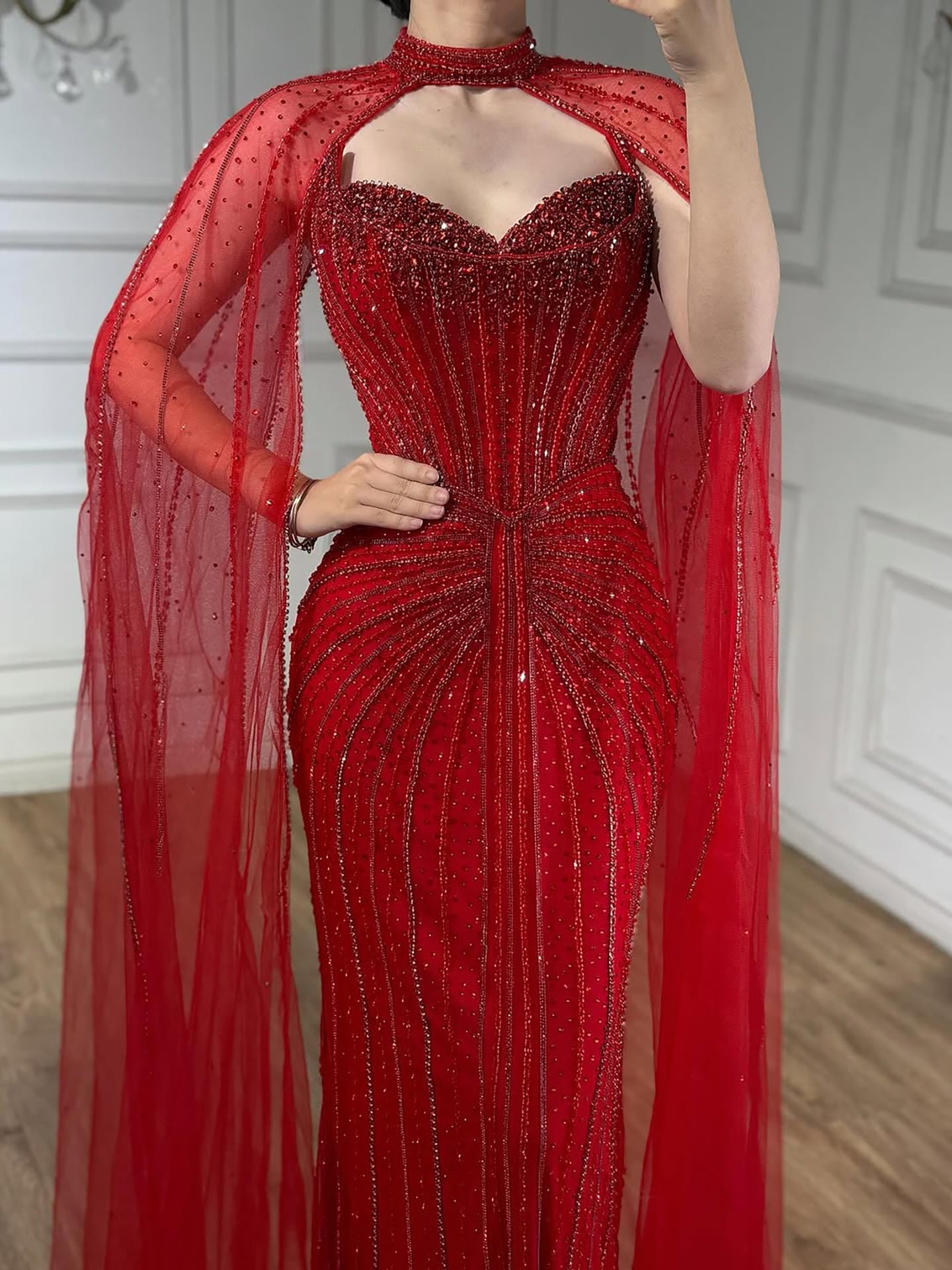 Vestido de Noche de Lujo con Capa y Cuentas de Caramelo de Dubái LA72811C