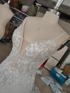 Boho Wedding Dresses V-Neck Appliques Lace Mermaid Elegant Wedding Gown Spaghetti Strap Sexy Country Bridal Dress&nbsp;