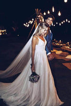 Vestido de novia de verano NumberSea con escote en V, espalda descubierta y tirantes finos, MW272