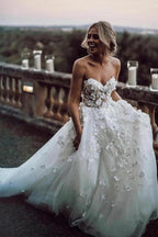 Vestido de novia NumberSea con escote corazón, tul, corte A y apliques, MW322