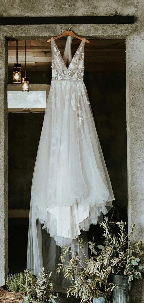 Vestido de novia de playa NumberSea con escote en V, tul transparente y encaje color marfil, espalda en V, MW329