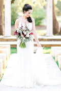 Vestido de novia rústico de encaje estilo sirena con escote en V y tirantes finos de NumberSea, MW447
