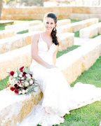 Vestido de novia rústico de encaje estilo sirena con escote en V y tirantes finos de NumberSea, MW447