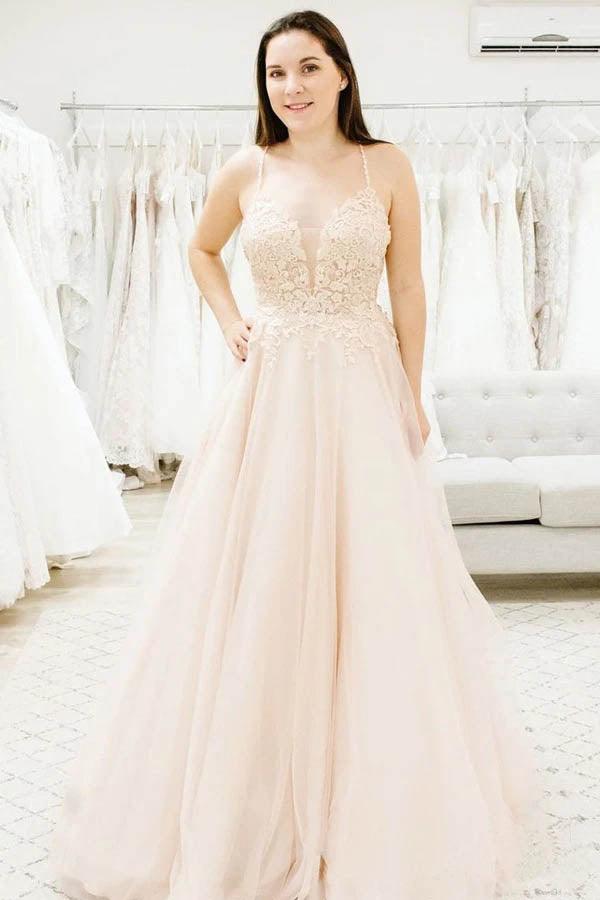 Vestido de novia NumberSea de tul sencillo con tirantes finos y escote en V profundo, MW460