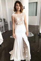 Vestido de novia NumberSea con corte barco, mangas cortas, cola larga y encaje con abertura, MW487