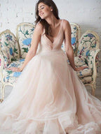 Vestido de novia NumberSea sencillo de tul con corte A y escote en V, MW491