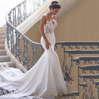 Morden Lace Satin Mermaid Wedding Dresses Sweetheart Sleeveless Bridal Gown Simple Plain Long Train Sweep Train Custom Made