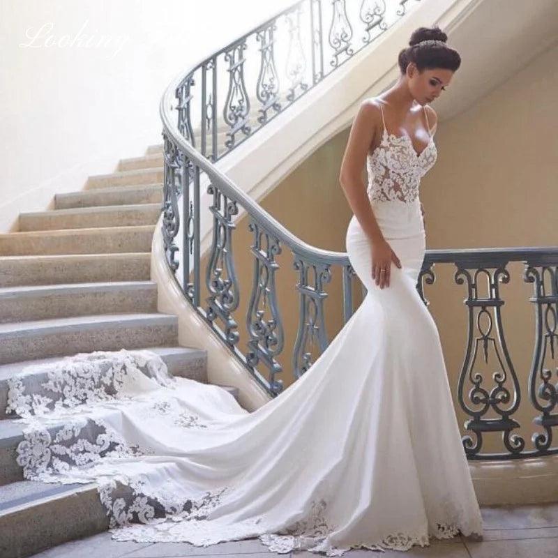 Morden Lace Satin Mermaid Wedding Dresses Sweetheart Sleeveless Bridal Gown Simple Plain Long Train Sweep Train Custom Made