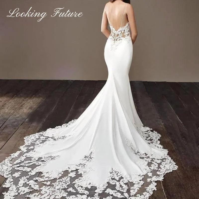 Morden Lace Satin Mermaid Wedding Dresses Sweetheart Sleeveless Bridal Gown Simple Plain Long Train Sweep Train Custom Made