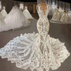 Neue romantische Spitze Brautkleider mit Kathedrale Zug Robe De Mariee Sexy Illusion Zurück Meerjungfrau Brautkleid Vestidos De Novia 