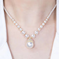 Unique design sense French elegant atmosphere queen zircon pearl necklace autumn new versatile collarbone chain