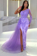 Ein-Schulter-Säule, lange Ärmel, Schlitz vorn, bodenlanges Tüll-Ballkleid mit Spitze