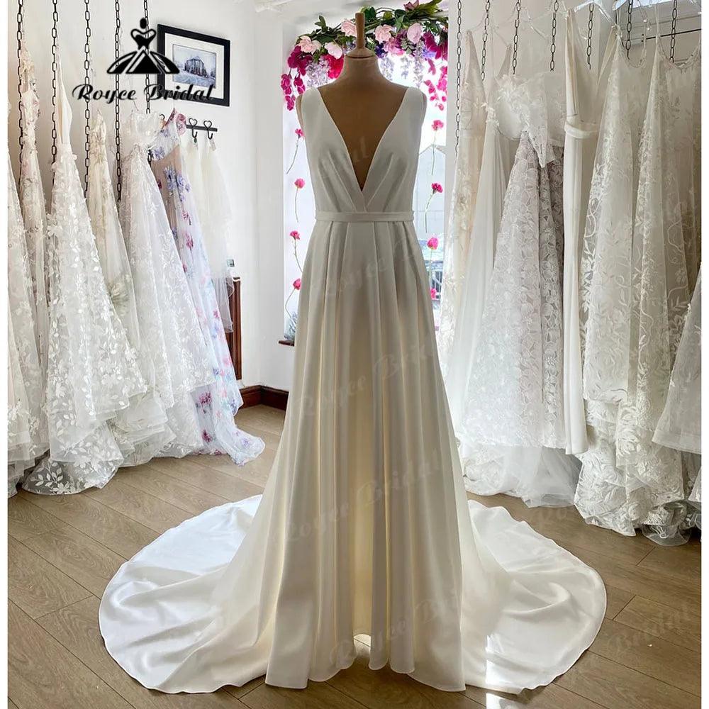 Plunging Soft Satin Pleats Deep V-Neck Boho Sleeveless Wedding Dress for Women Bridal Gown abito da sposa NumberSea