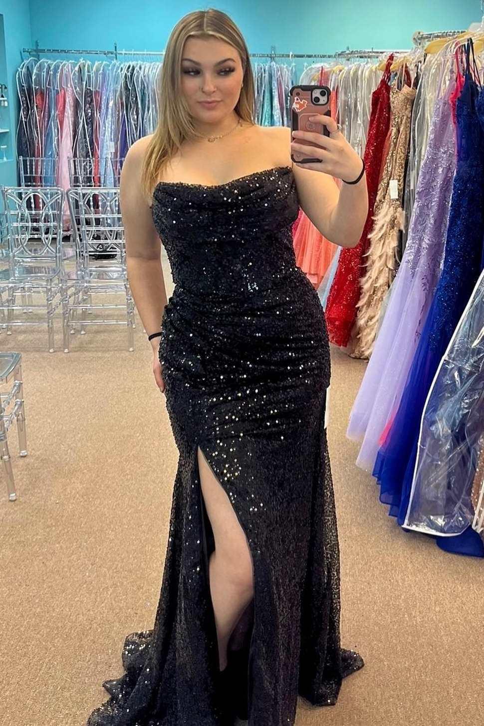 chinese dress ladies Zapaka Women Black Long Plus Size Prom Dress with Slit Strapless Mermaid Appliqued Formal Dress with Beading, Red / US8