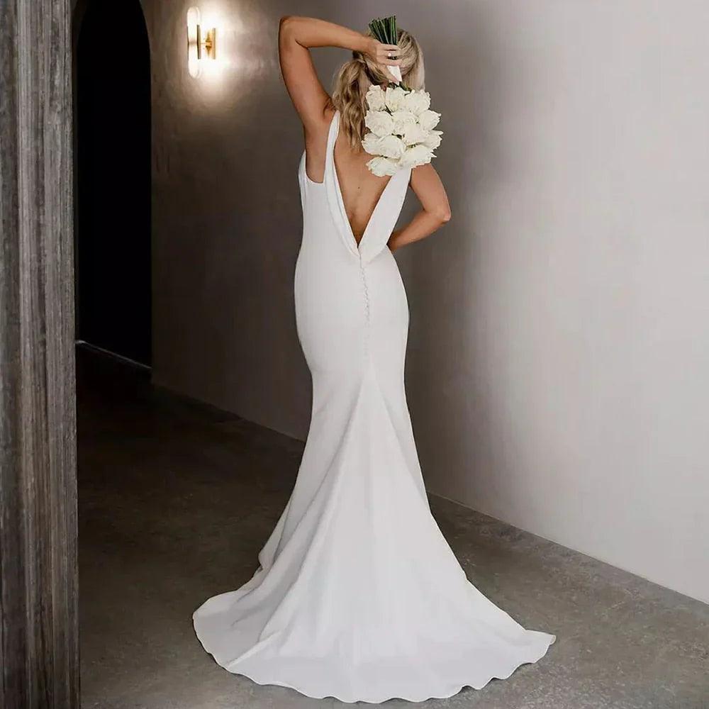 Vestidos de novia de talla grande con espalda drapeada desmontable y escote en V, corte trompeta de satén