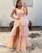Vestido de fiesta de talla grande con un solo hombro, encaje, capas, largo con abertura