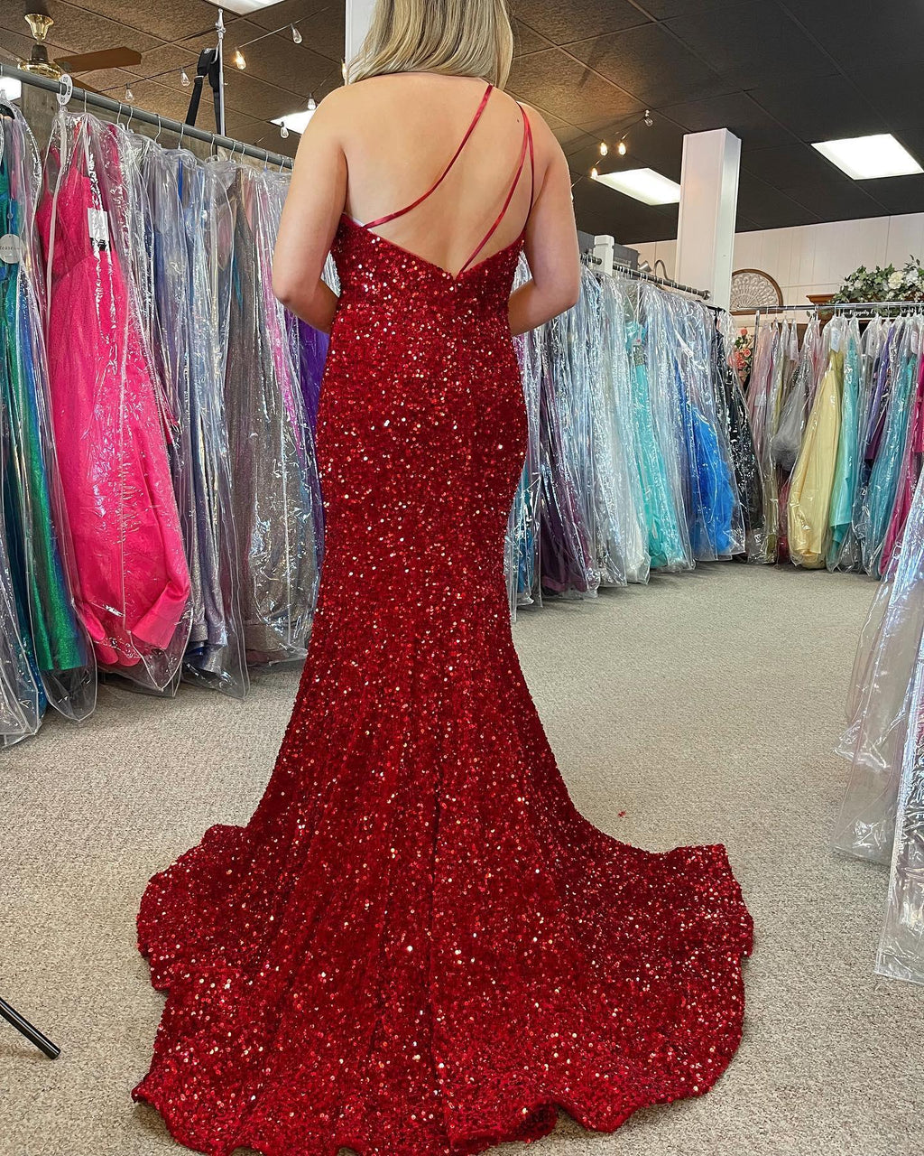 Vestido de fiesta de talla grande con lentejuelas, un hombro, sirena, largo