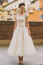 Vestido de novia NumberSea de tul, corte A, mangas cortas, largo hasta la rodilla y encaje, MW951 