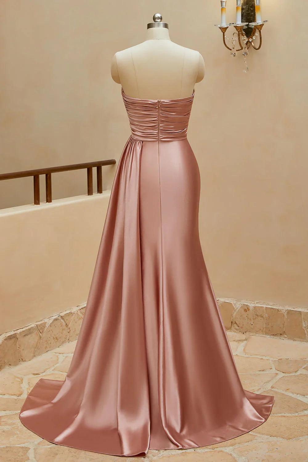 Vestidos de fiesta de sirena con escote corazón y satén con abertura y cola adjunta