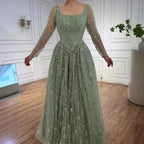Luxuriöses salbeigrünes Abendkleid mit Perlen und langen Ärmeln