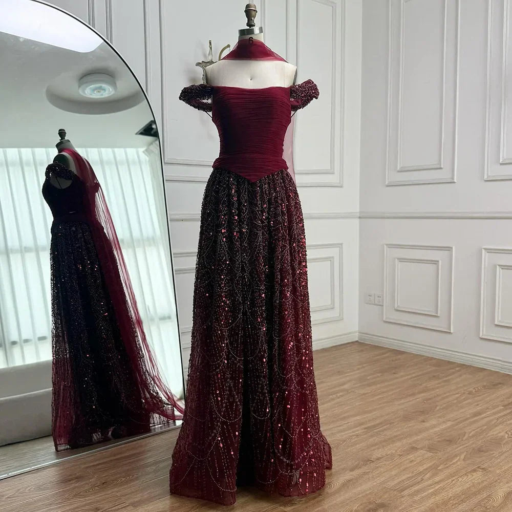 Luxuriöses arabisches Abendkleid mit Cape und rosa Perlenstickerei